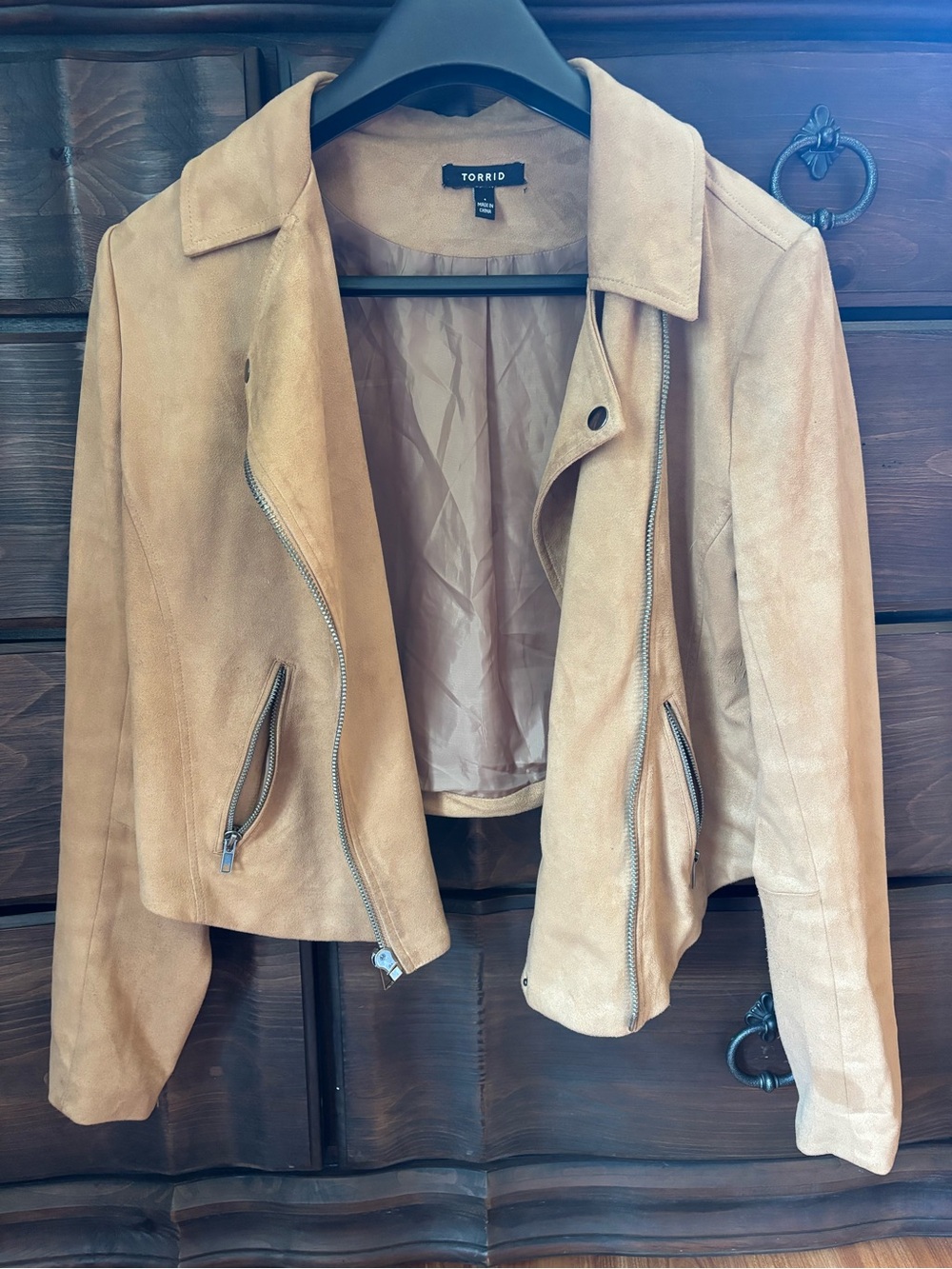 Torrid Suede Moto Jacket, Camel in color, Size 1 - Picture 3 of 10
